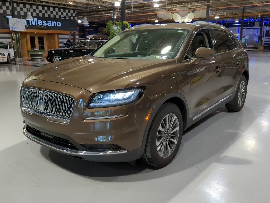 Used 2022 Lincoln Nautilus AWD w/ Premium Package image 1