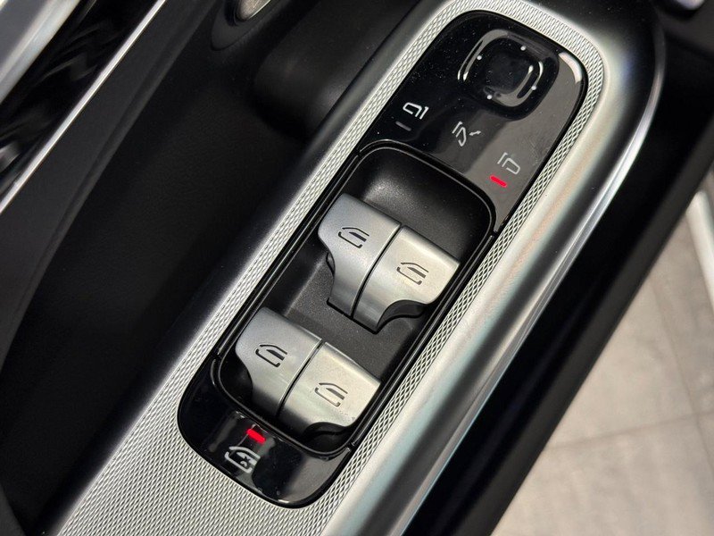 New 2027 Mercedes-Benz E 450 4MATIC Sedan image 16