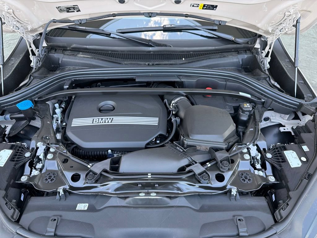 New 2026 BMW X2 xDrive28i w/ Technology Package AWD/4WD image 21
