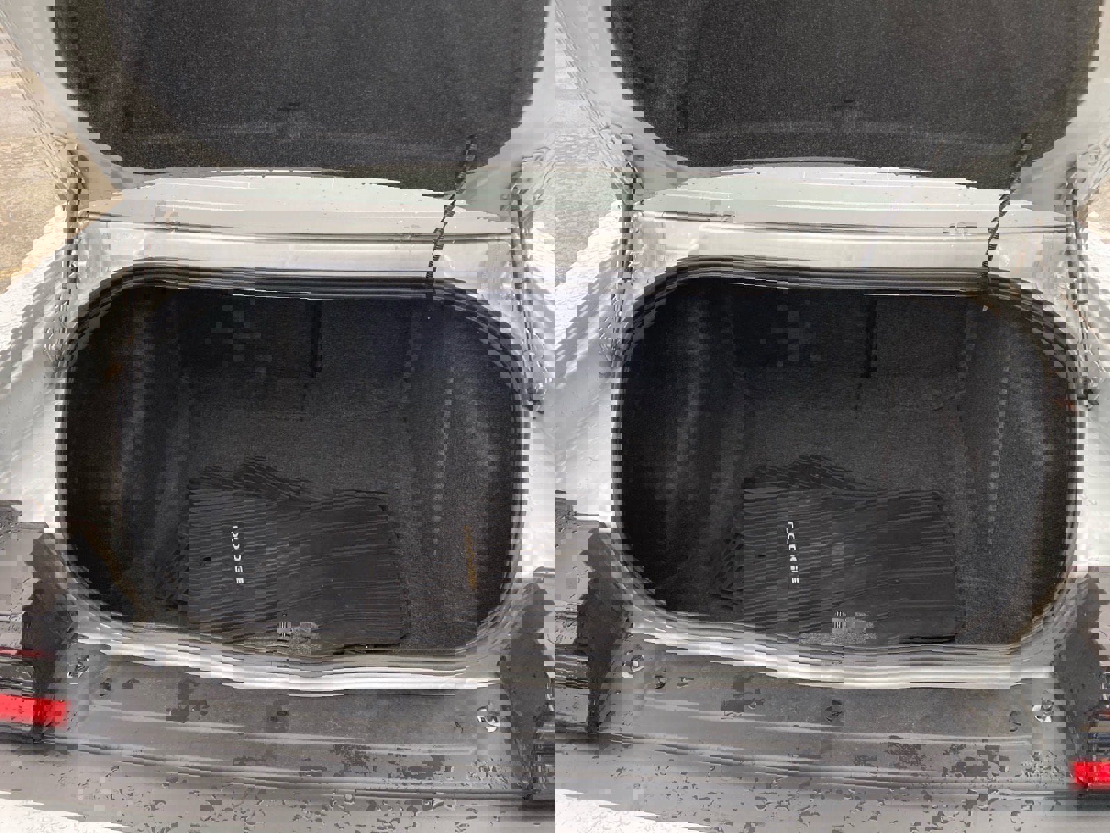 Used 2023 Dodge Challenger SXT w/ Plus Package image 24