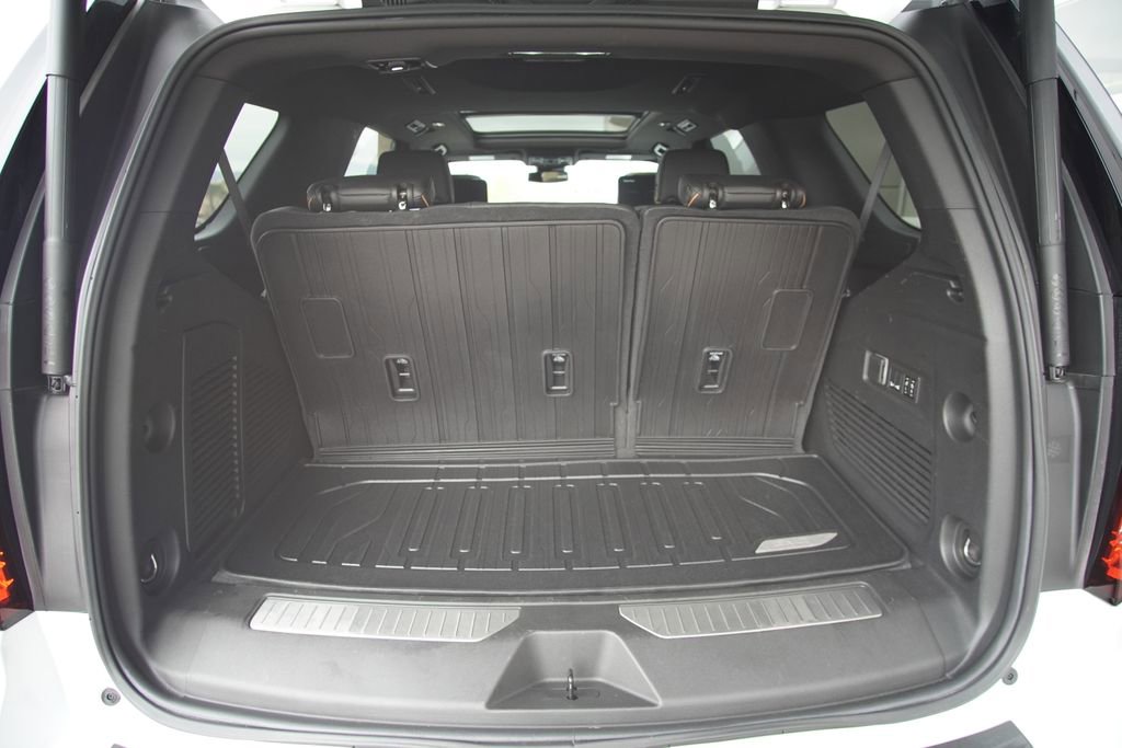 Used 2024 GMC Yukon AT4 w/ AT4 Premium Plus Package image 33