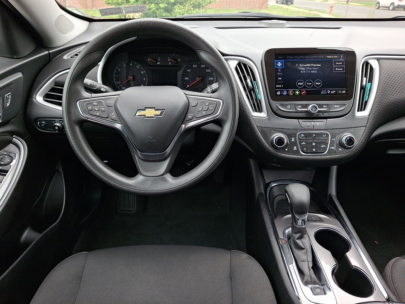 Used 2024 Chevrolet Malibu LT FWD image 11