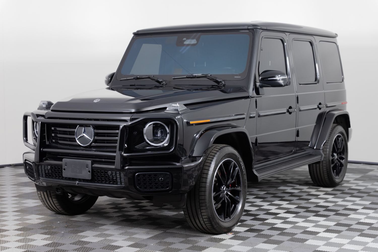 Used 2025 Mercedes-Benz G 550 w/ Exclusive Interior Package image 2