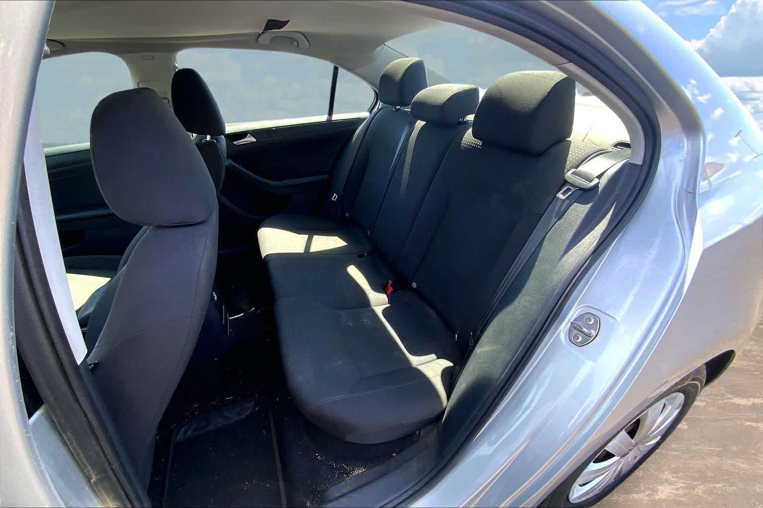 Used 2016 Volkswagen Jetta S FWD image 29