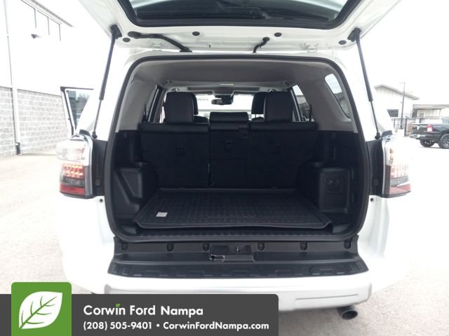 Used 2022 Toyota 4Runner TRD Off-Road Premium image 27