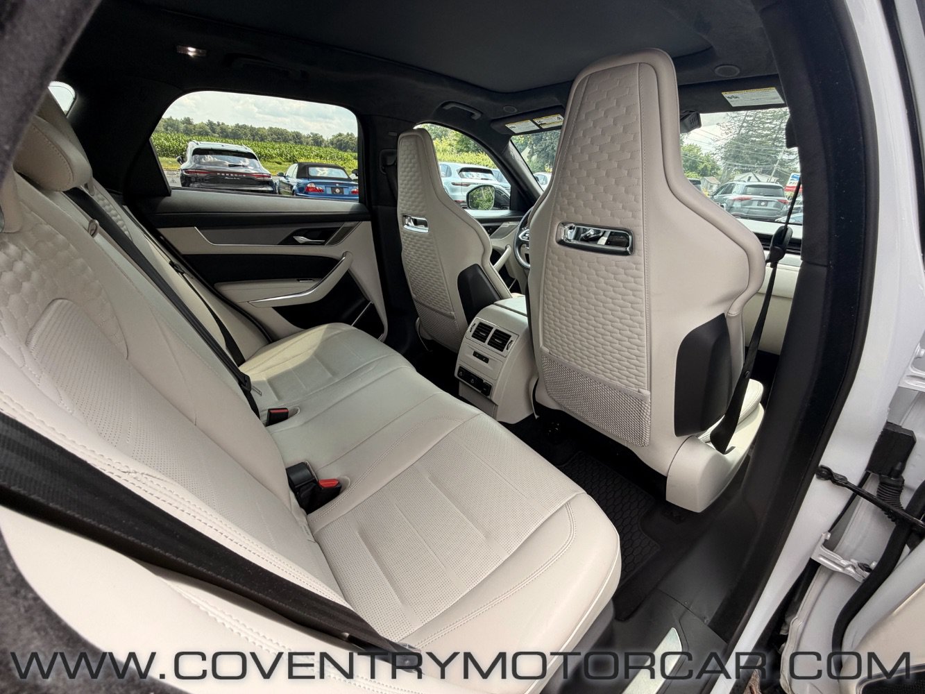 Used 2021 Jaguar F-PACE SVR AWD/4WD image 34