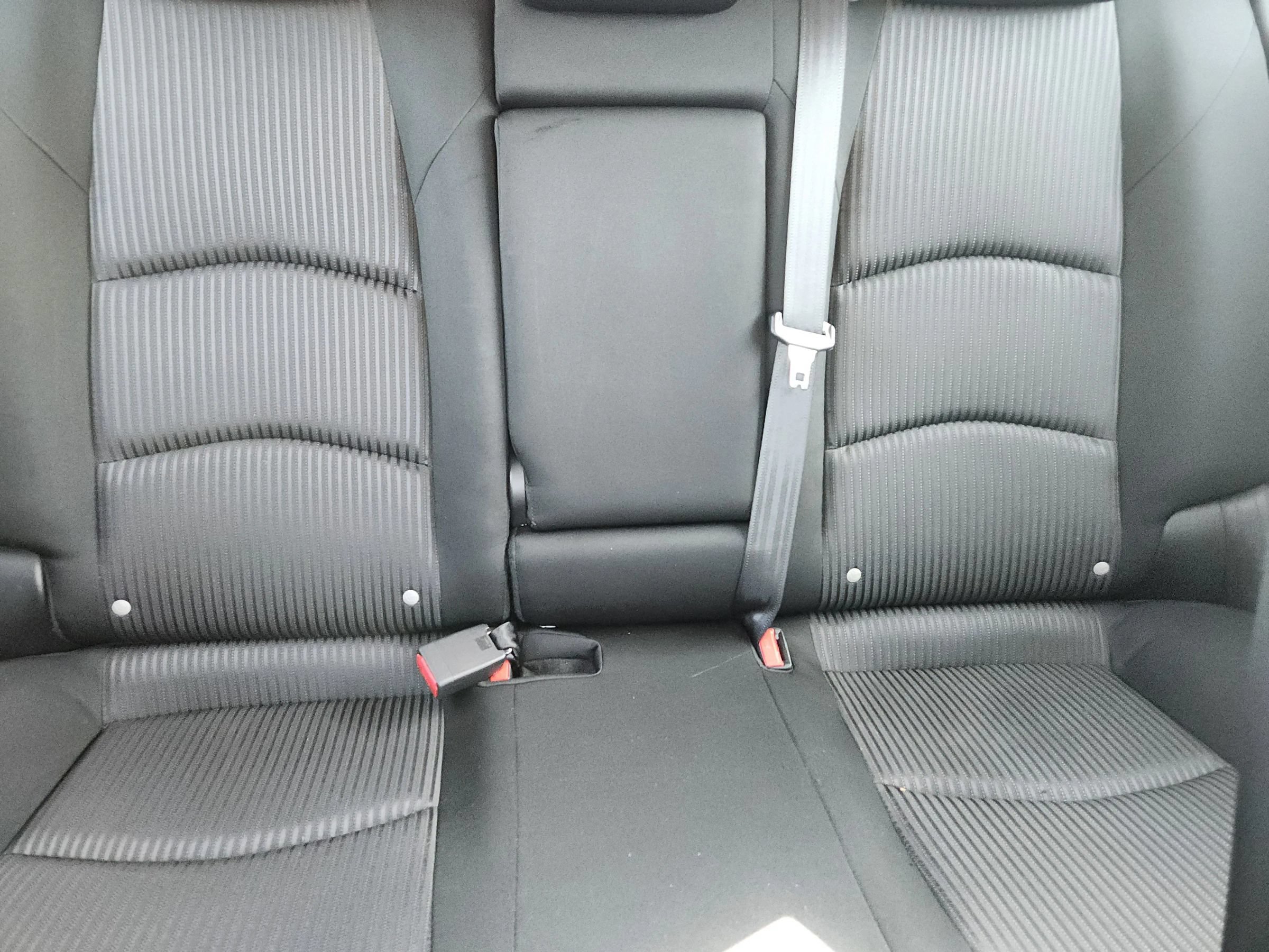 Used 2015 MAZDA MAZDA3 i Touring FWD image 15