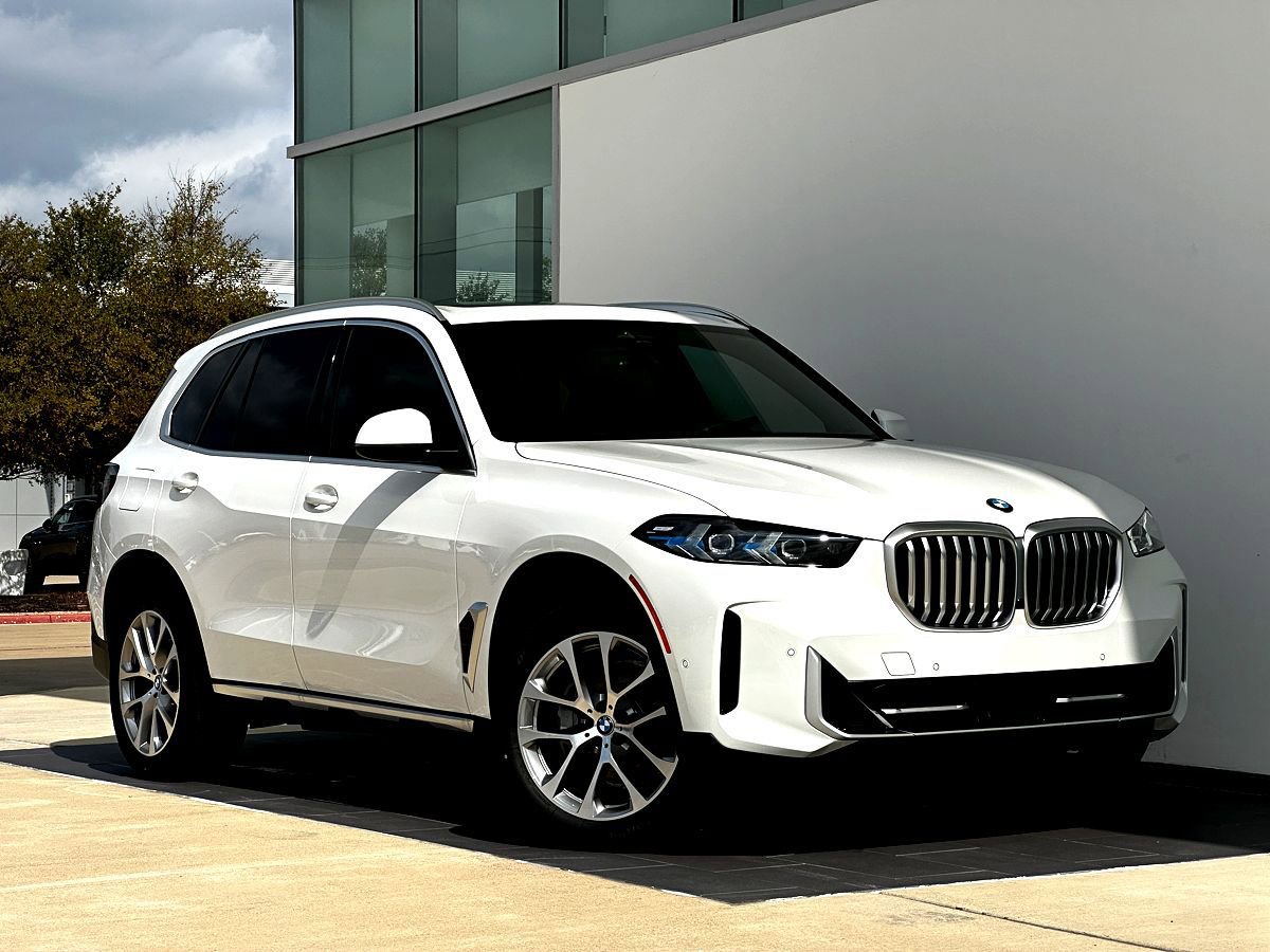 New 2026 BMW X5 xDrive40i image 1