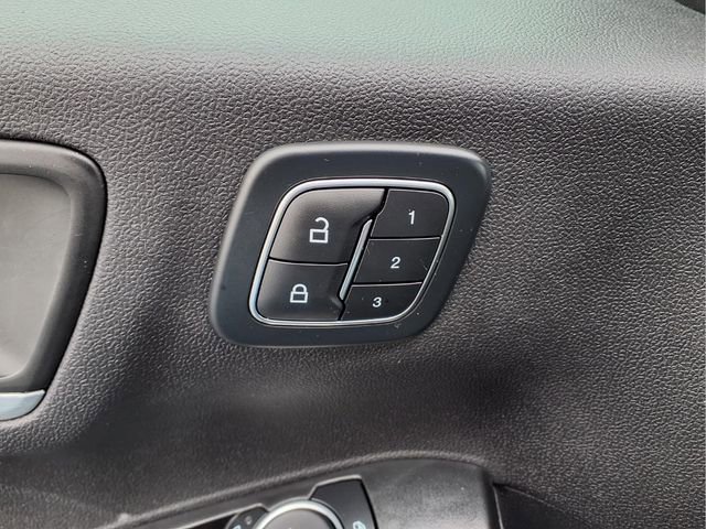 Used 2024 Ford Escape Platinum AWD/4WD image 18