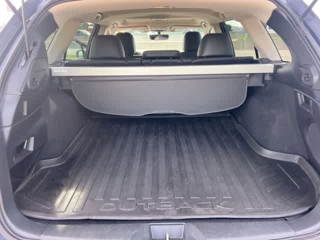 Used 2017 Subaru Outback 2.5i Limited AWD/4WD image 20