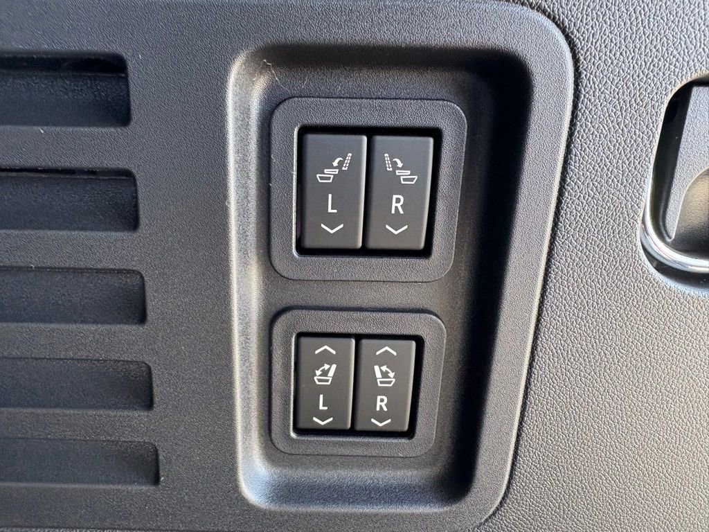 New 2026 GMC Acadia Denali Ultimate image 16