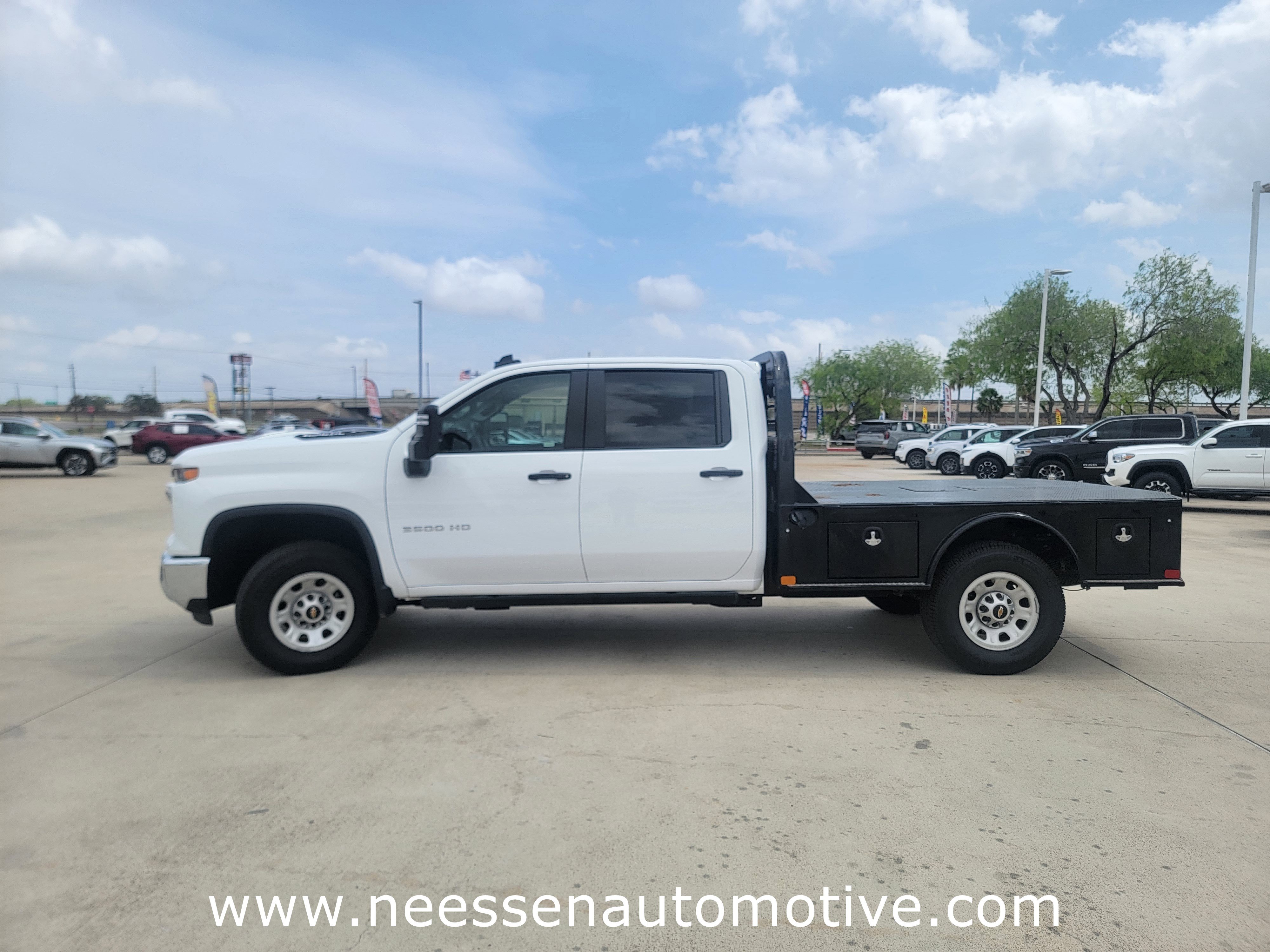 Used 2025 Chevrolet Silverado 3500 W/T w/ WT Convenience Package image 4