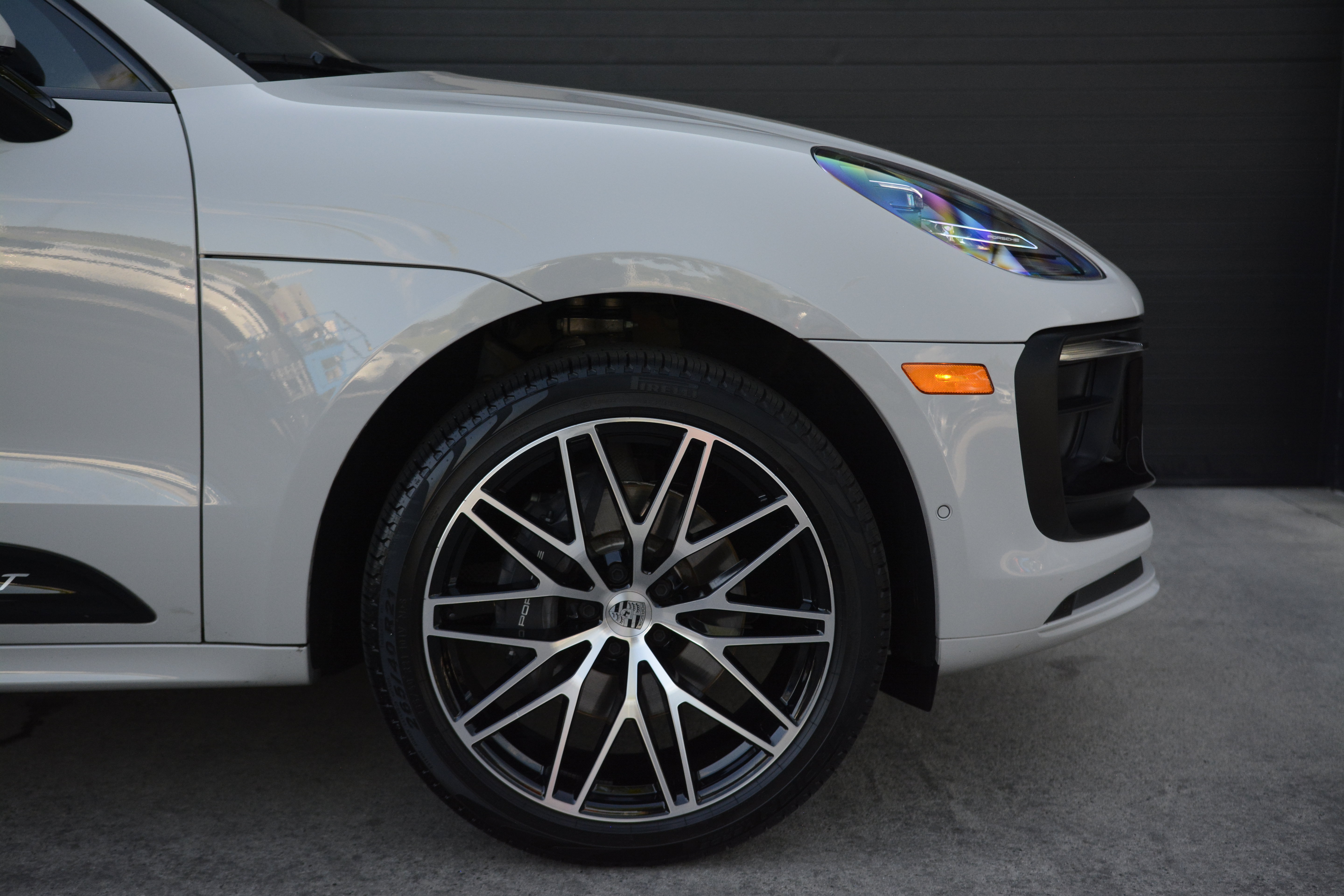 Certified 2026 Porsche Macan Turbo AWD/4WD image 11