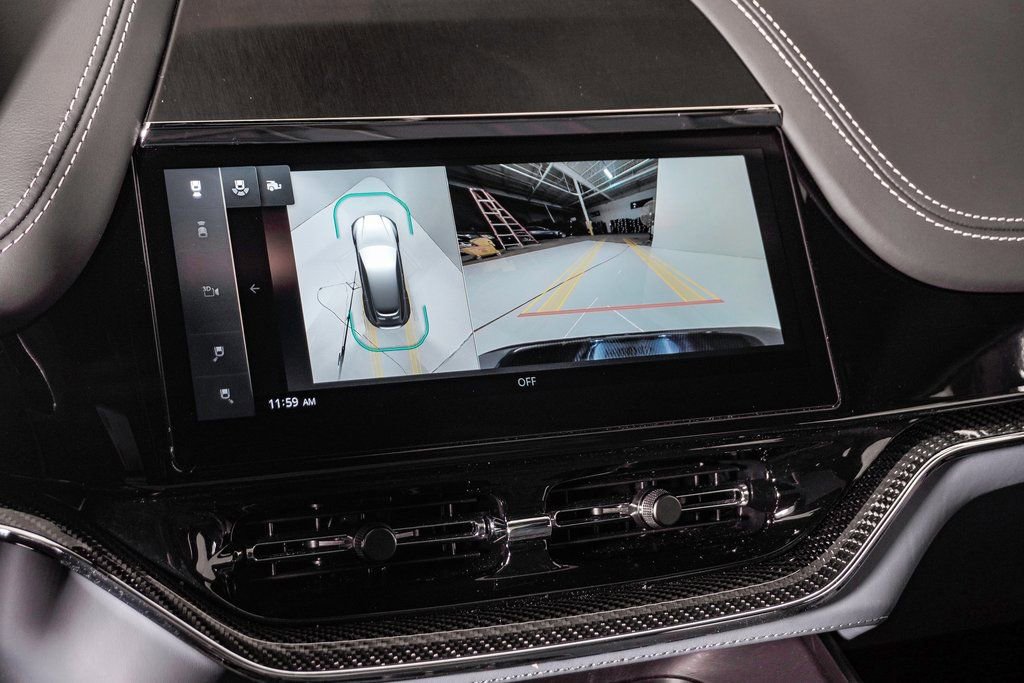 Used 2025 Aston Martin DBX 707 image 28