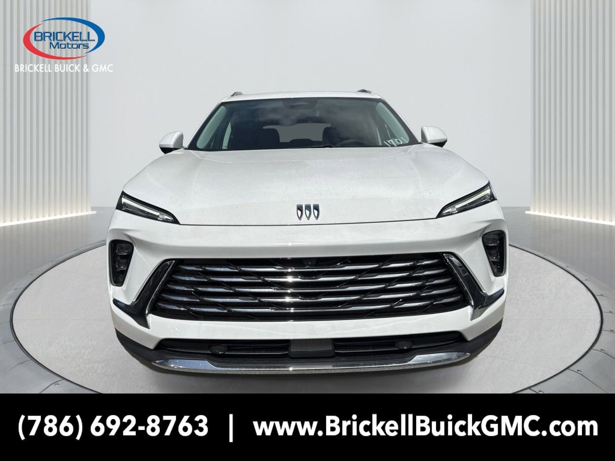 New 2025 Buick Envision Preferred image 2