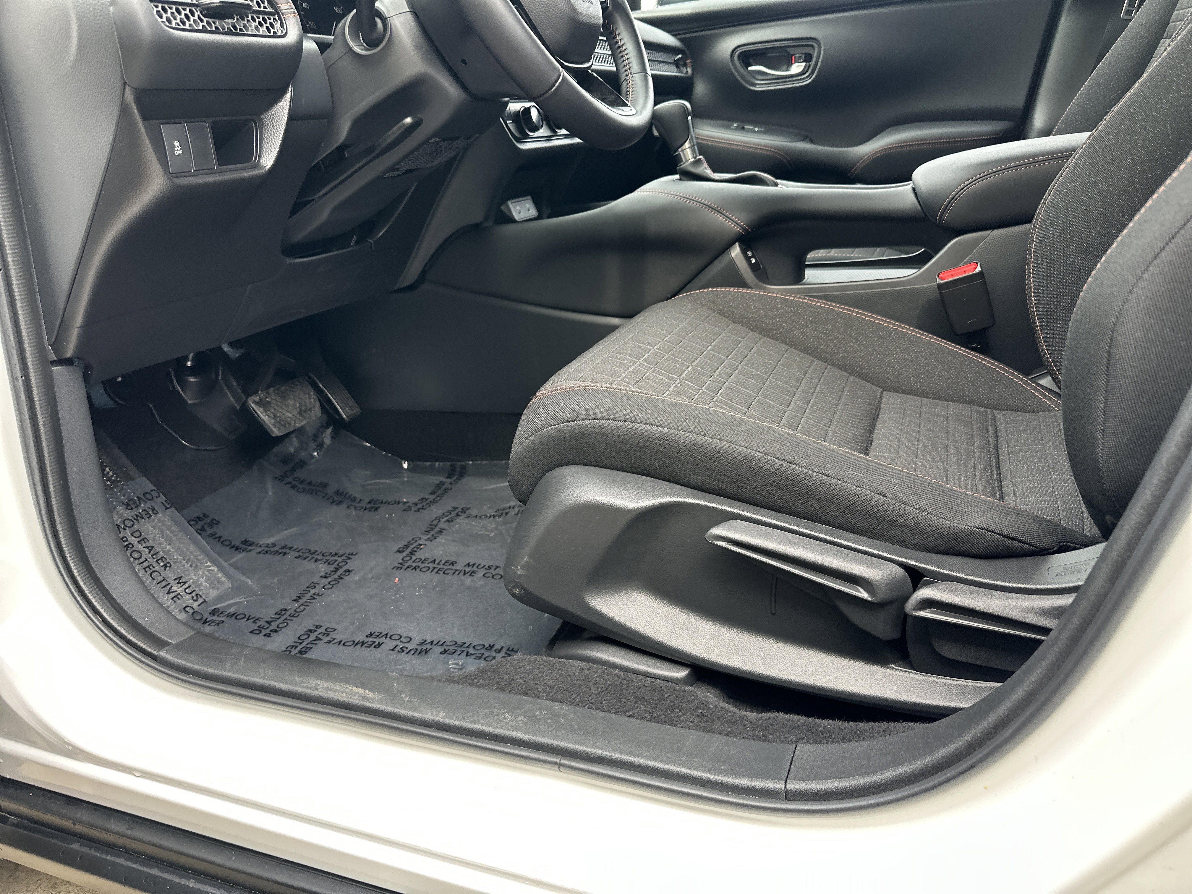 Used 2026 Honda HR-V Sport image 17