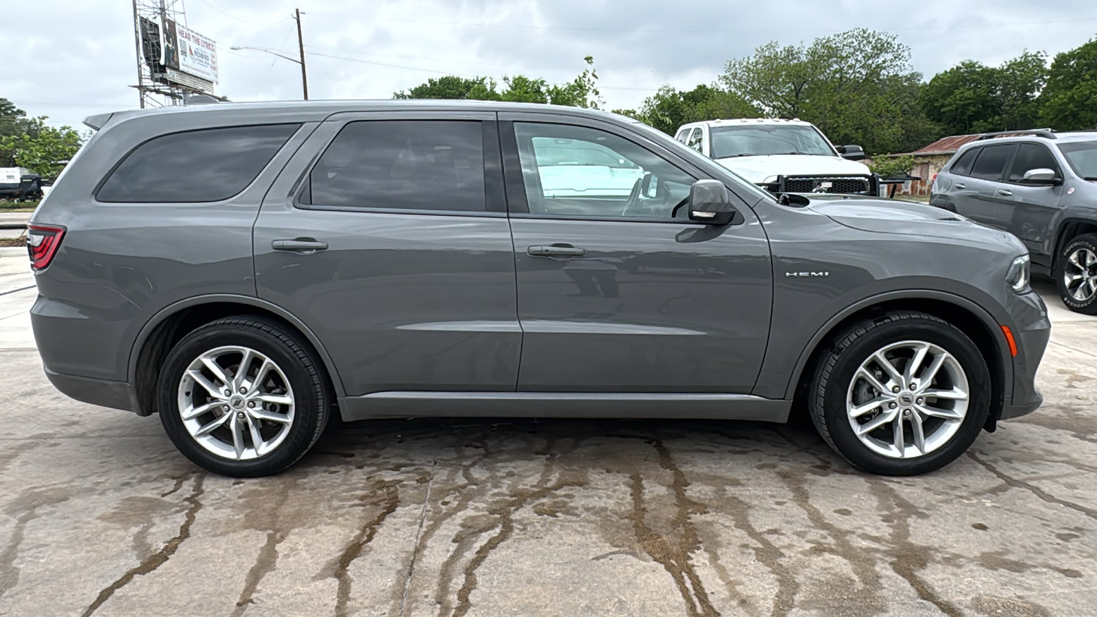 Used 2022 Dodge Durango R/T image 4