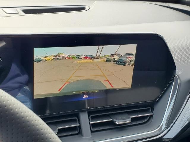 New 2026 Chevrolet Trax RS w/ Sunroof Package image 24