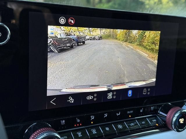 New 2026 GMC Canyon AT4X w/ Off-Road Front Bumper Package AWD/4WD image 14
