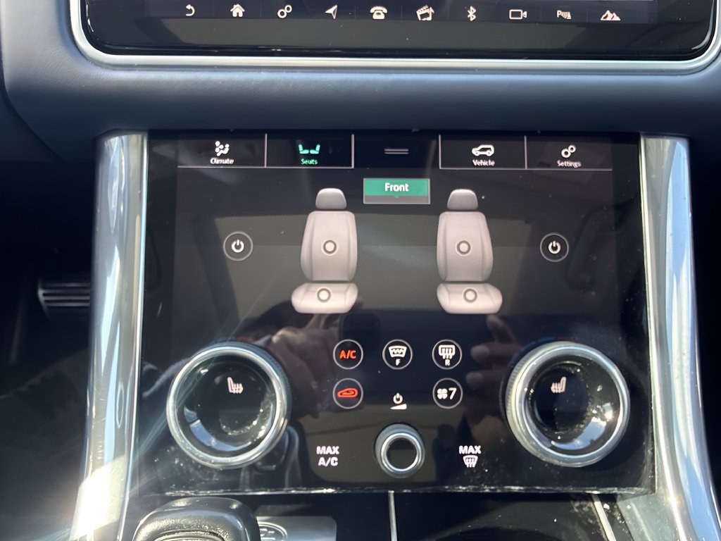 Used 2019 Land Rover Range Rover Sport Supercharged AWD/4WD image 22