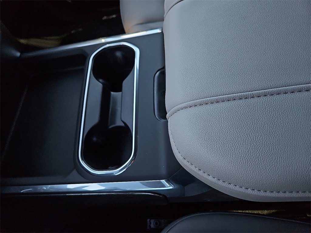 Used 2026 Chevrolet Silverado 2500 LT image 26