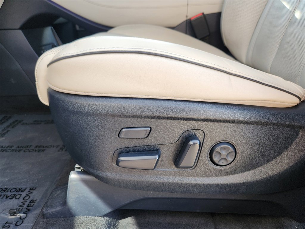 Used 2021 Hyundai Palisade Limited image 8