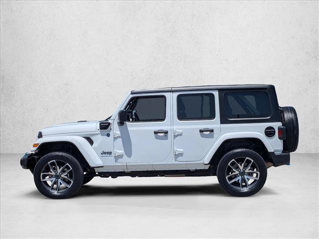 Used 2024 Jeep Wrangler Unlimited AWD/4WD image 9