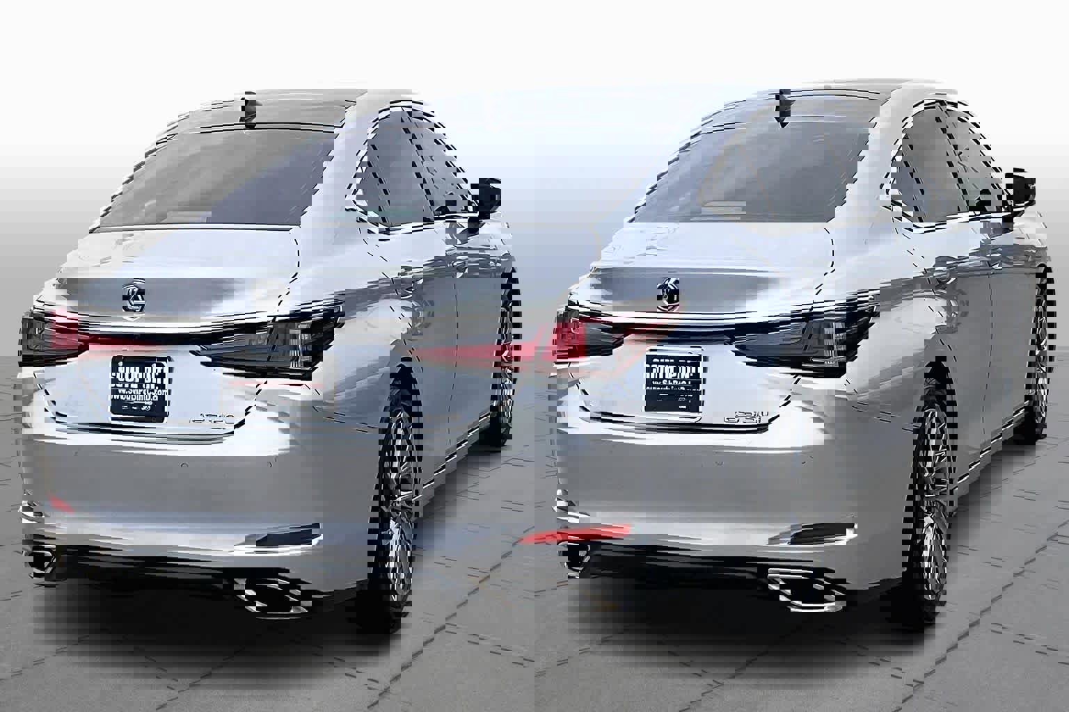 Used 2024 Lexus ES 350 Luxury w/ Technology Package image 13