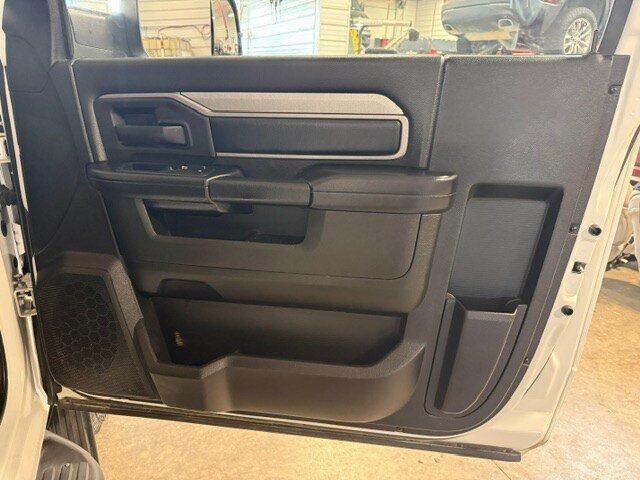 Used 2021 RAM 3500 Tradesman AWD/4WD image 8