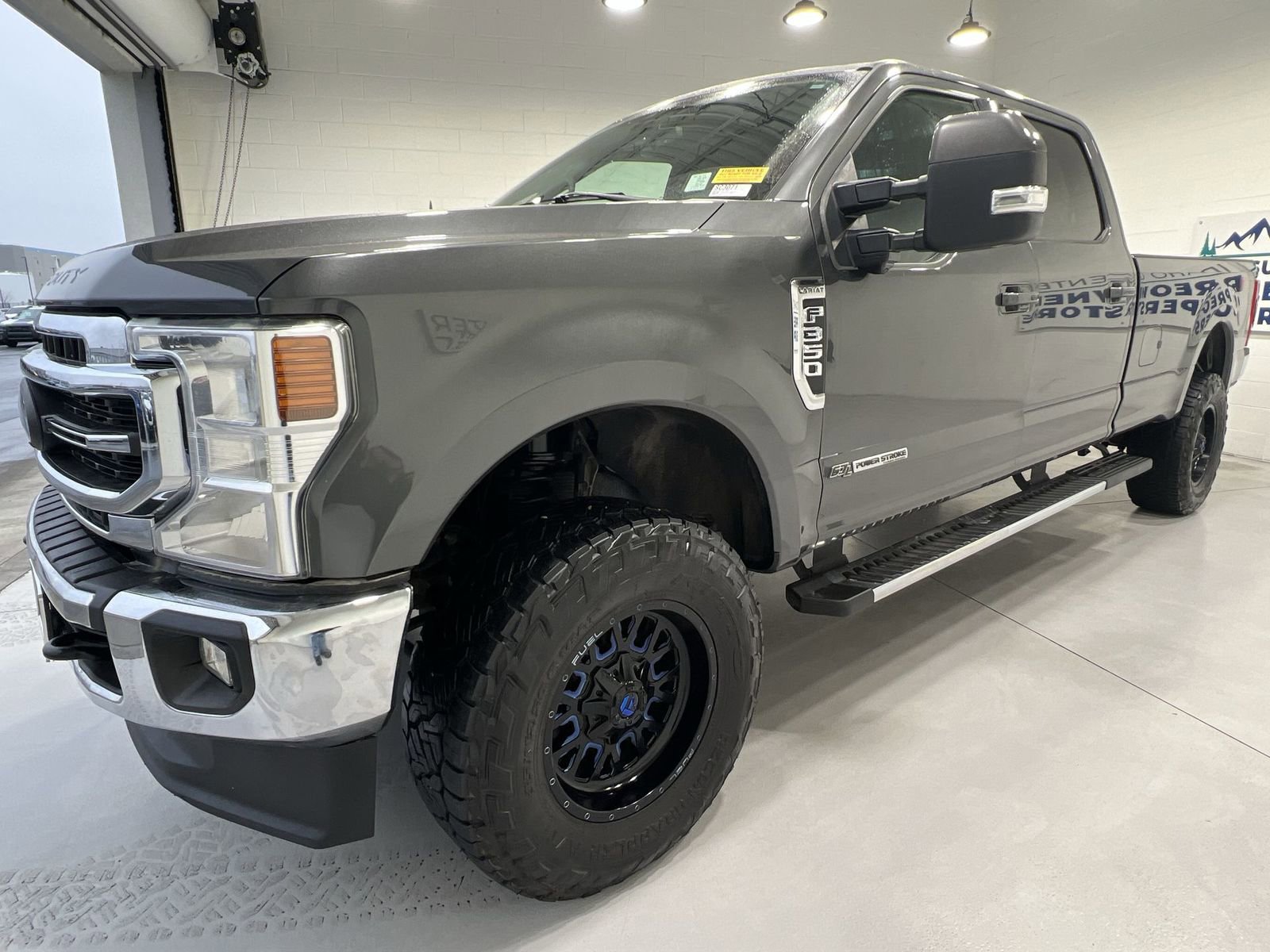 Used 2020 Ford F350 Lariat w/ Lariat Ultimate Package image 4