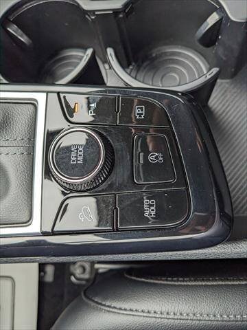 Used 2024 Kia Sportage EX FWD image 23