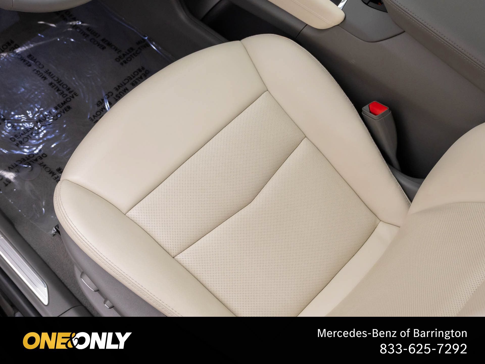 Used 2025 Cadillac XT5 Premium Luxury w/ LPO, Floor Liner Package AWD/4WD image 15