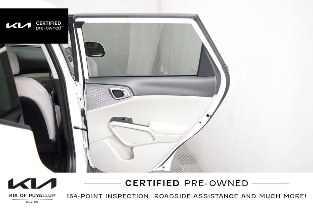 Certified 2025 Kia Soul LX FWD image 14