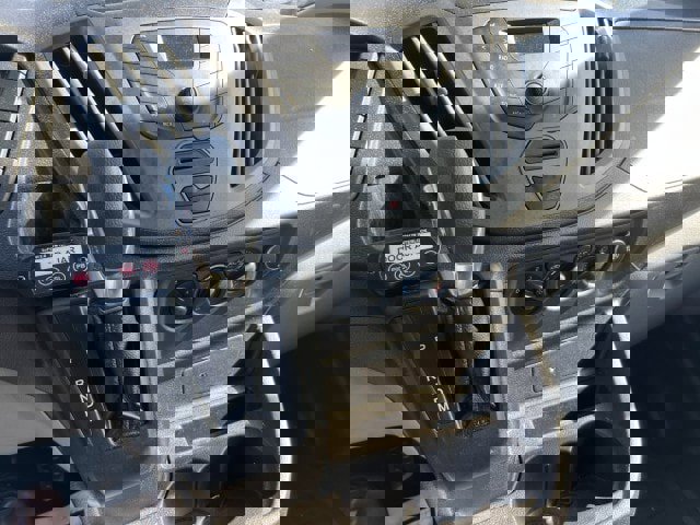 Used 2018 Ford Transit 350 XL image 10