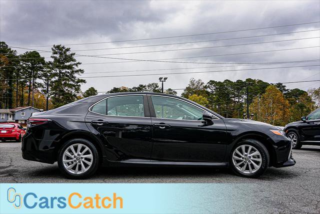 Used 2023 Toyota Camry LE image 2