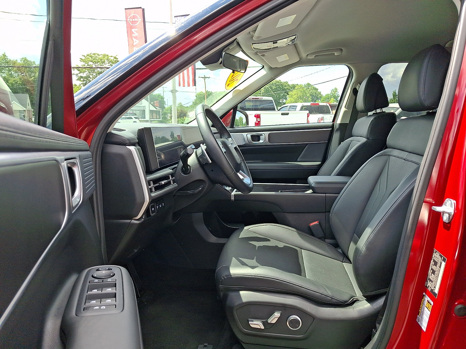 Used 2026 Hyundai Santa Fe SEL AWD/4WD image 17