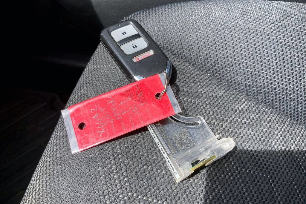 Used 2015 Honda Fit EX image 10