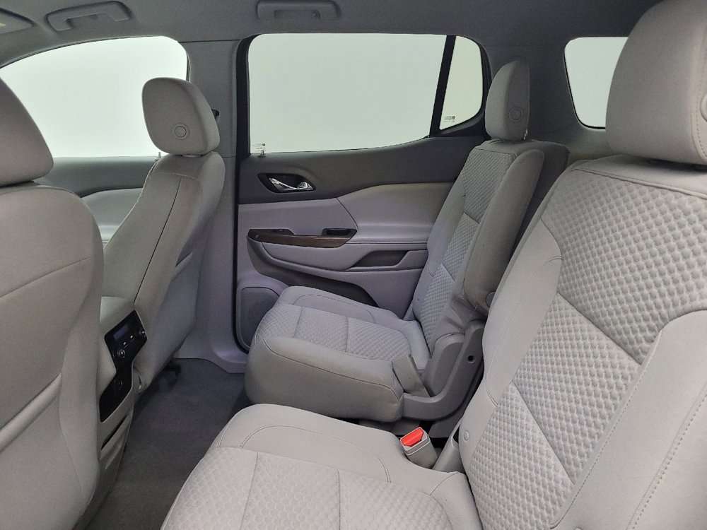 Used 2018 GMC Acadia SLE FWD image 18