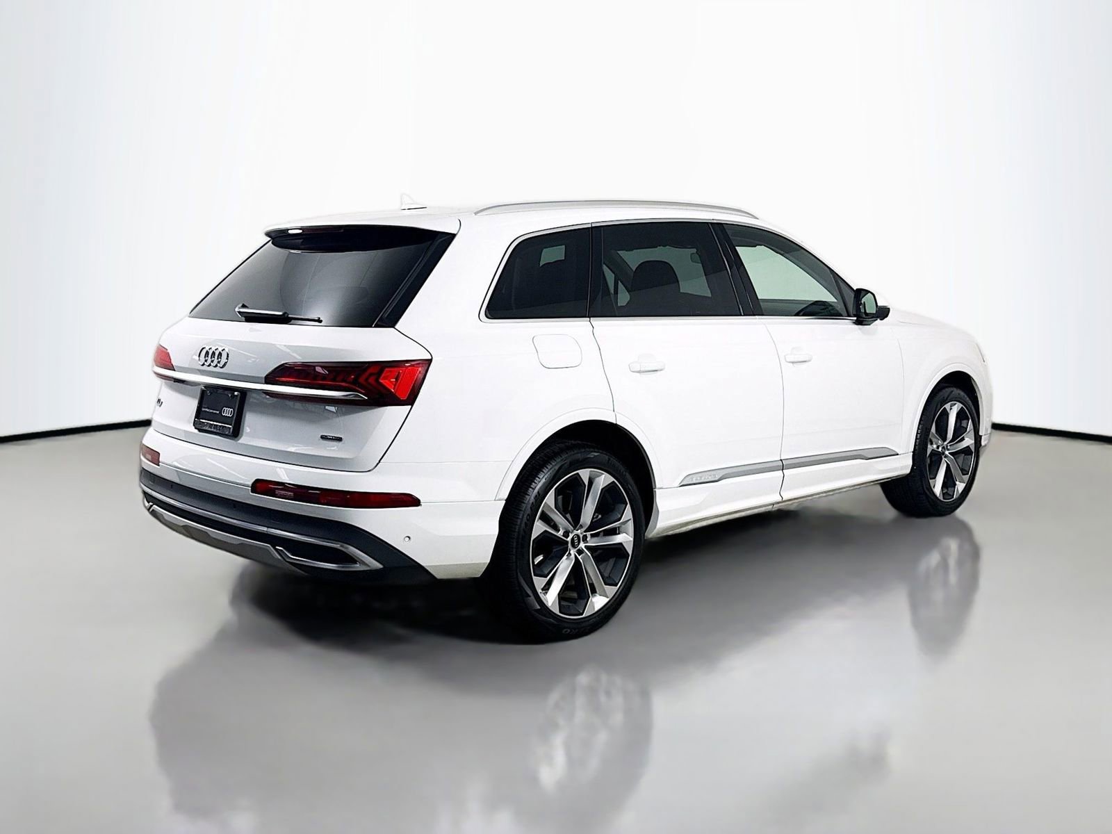 Used 2022 Audi Q7 3.0T Premium Plus image 9