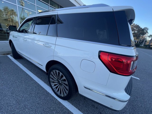 Used 2021 Lincoln Navigator Reserve w/ Luxury Package image 6