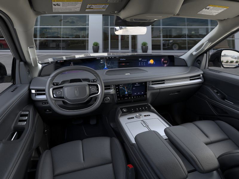 New 2026 Lincoln Navigator L Premier image 9