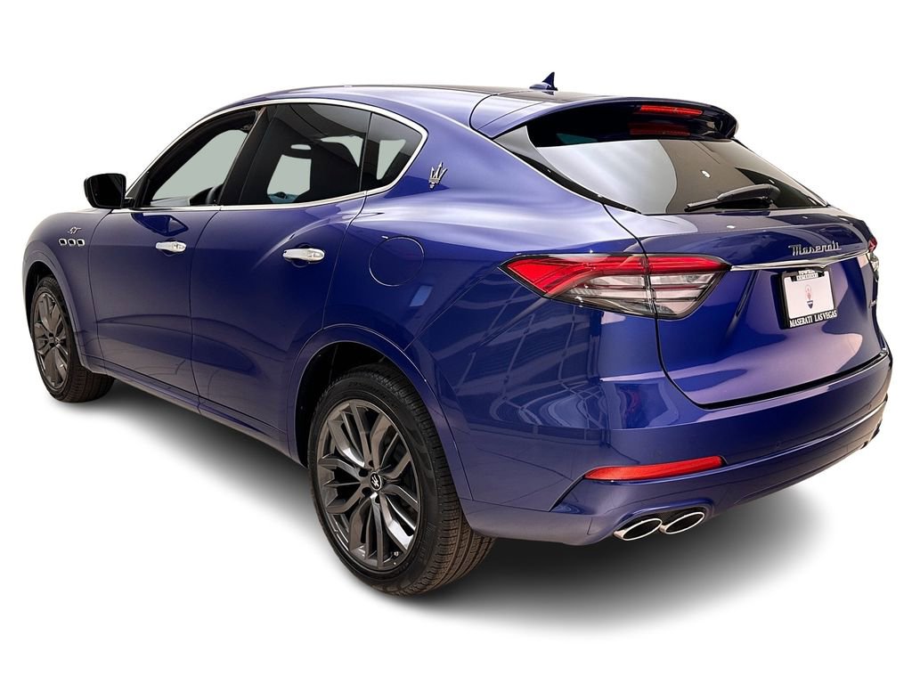 Used 2024 Maserati Levante GT Ultima AWD/4WD image 5