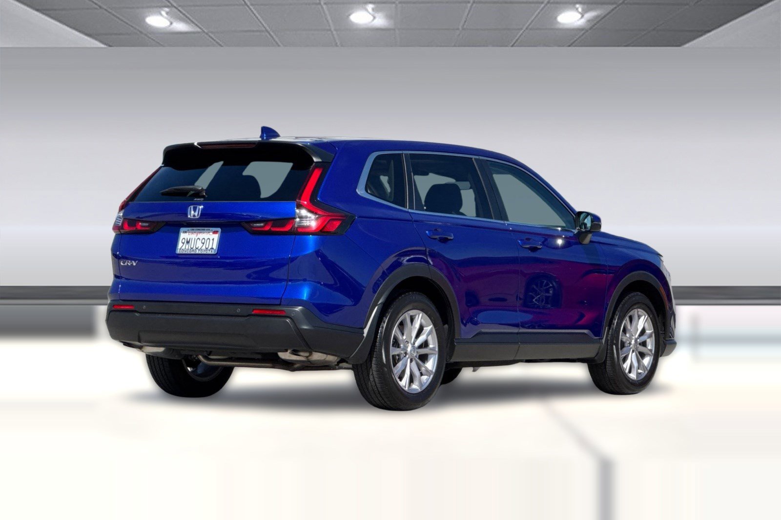 Used 2024 Honda CR-V EX-L image 3