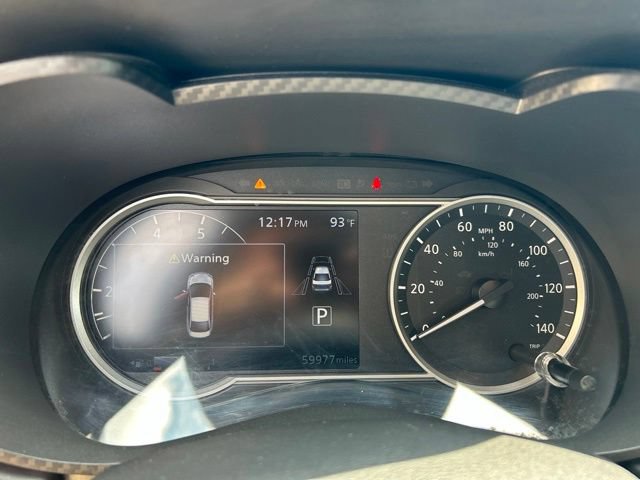 Used 2024 Nissan Versa SR FWD image 21