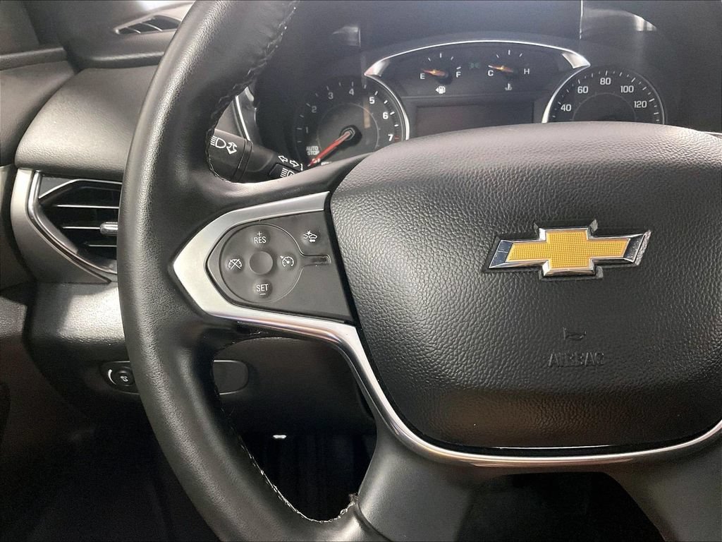 Used 2023 Chevrolet Traverse LT AWD/4WD image 23