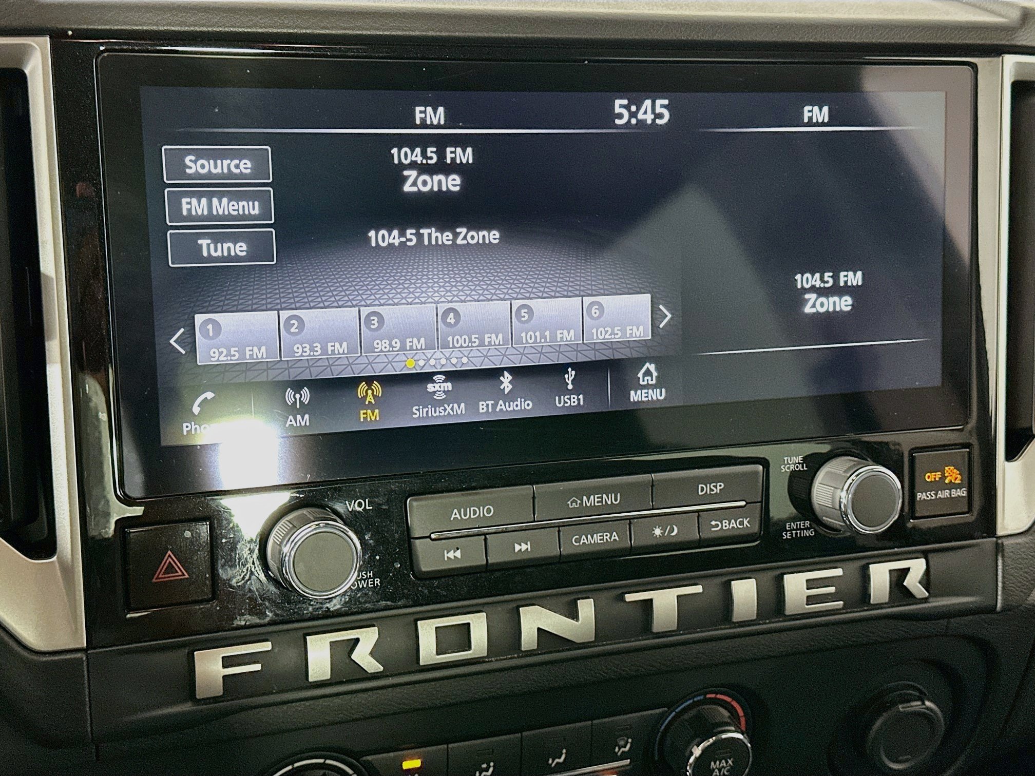 Used 2026 Nissan Frontier SV RWD image 21