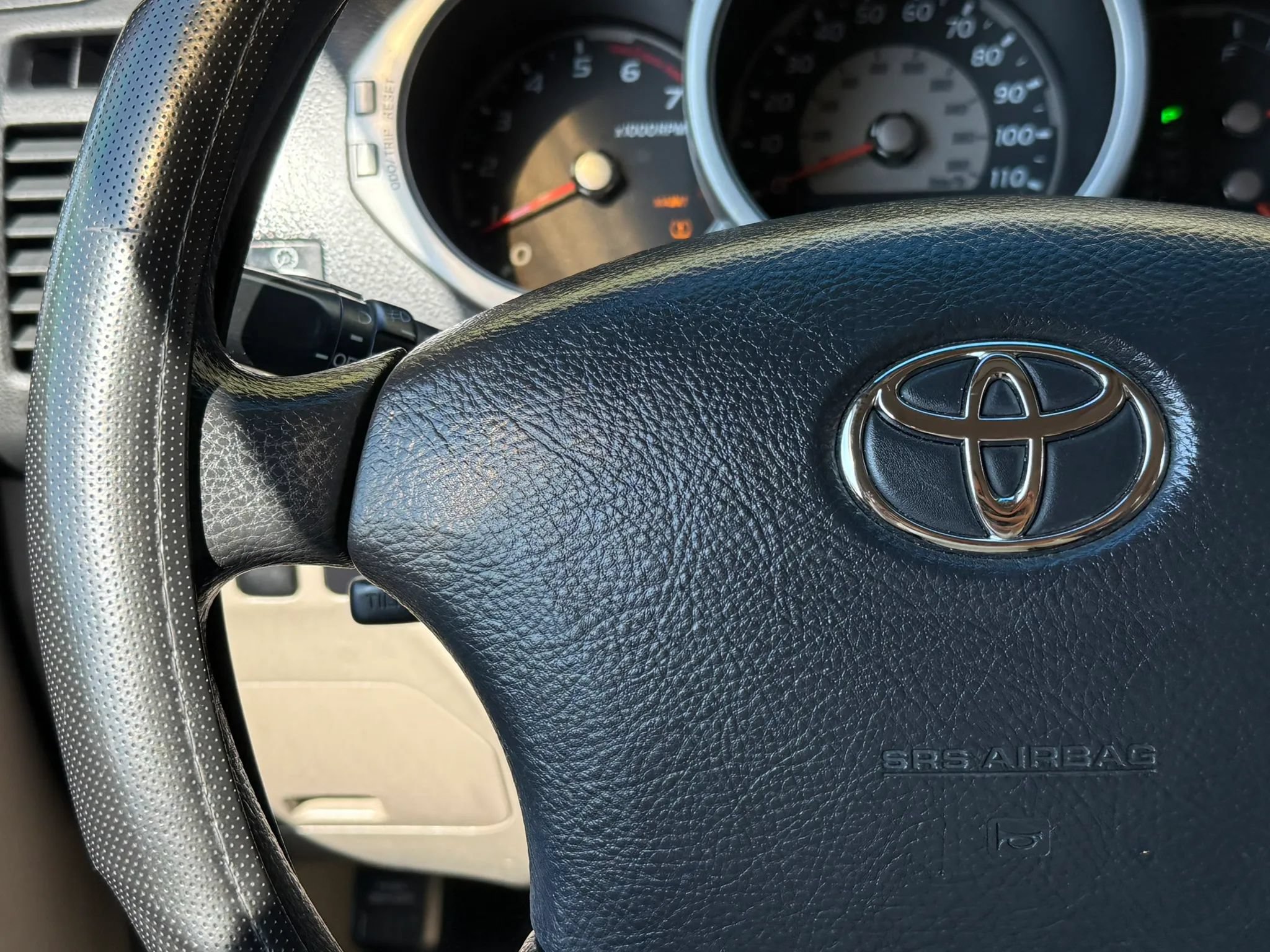 Used 2004 Toyota 4Runner Sport AWD/4WD image 29