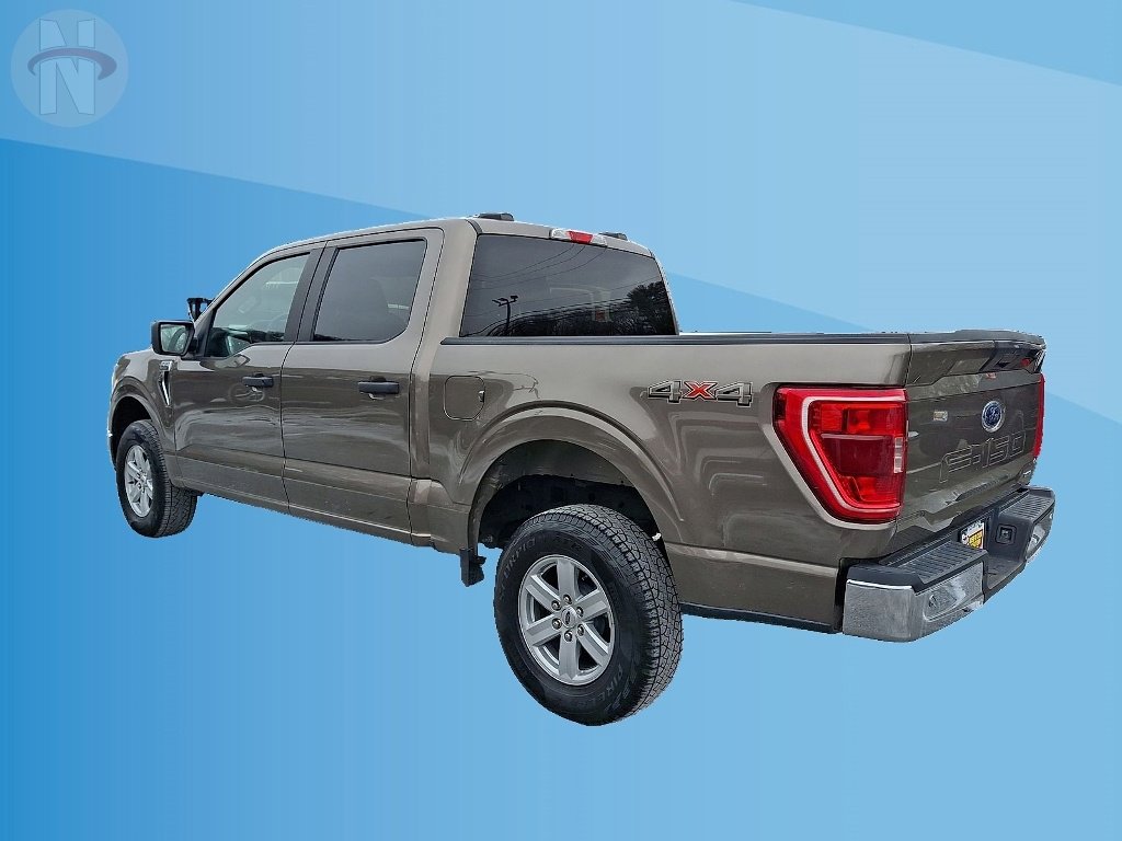 Used 2023 Ford F150 XLT image 3