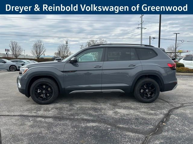 New 2026 Volkswagen Atlas Peak Edition image 4