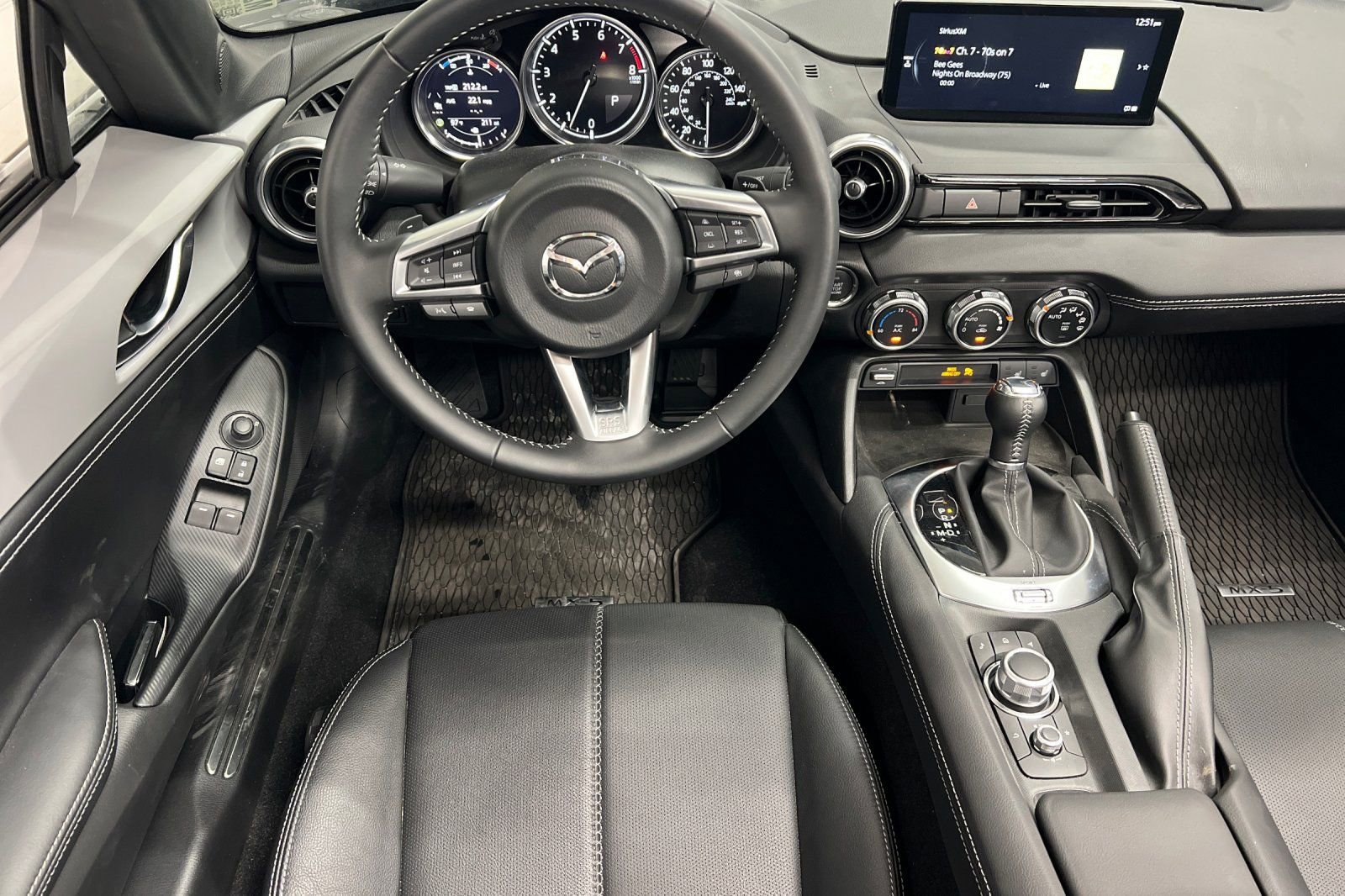 Used 2024 MAZDA MX-5 Miata RF Grand Touring w/ Weather Package image 11